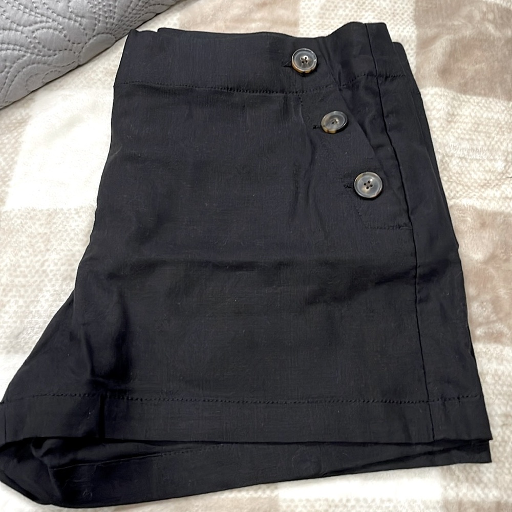 BRAND NEW LOFT BLACK SHORTS